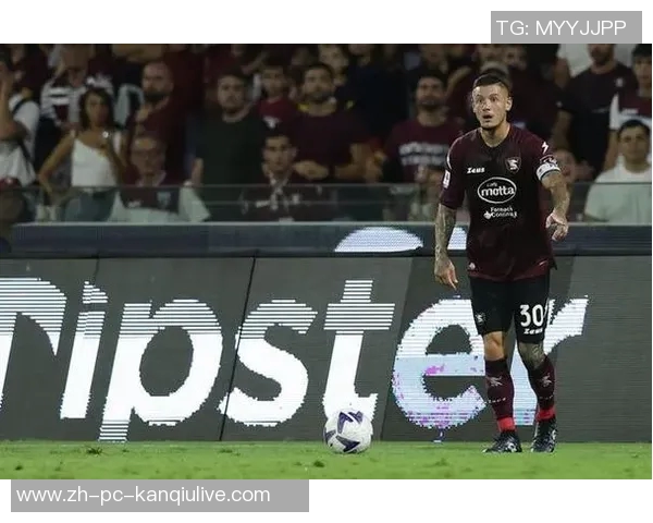 意媒报道那不勒斯右后卫马佐基或将离队三支升班马球队表达兴趣