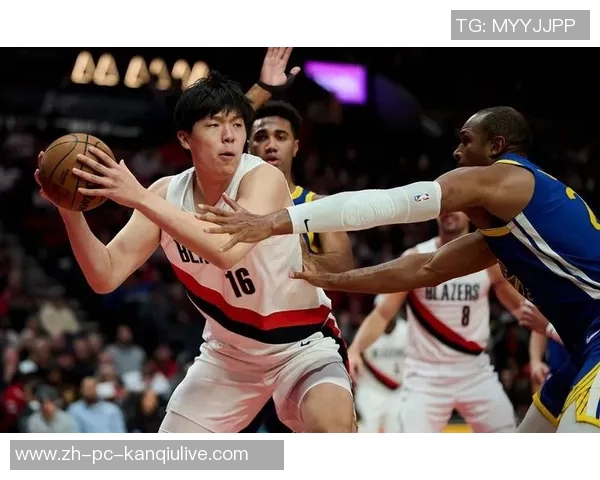 勇士与开拓者对决分析：战术布局与球员表现的深度剖析